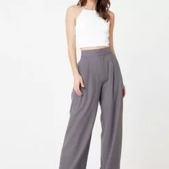 Hausen Suki Straight-leg Pleated Trouser In Cool Grey New