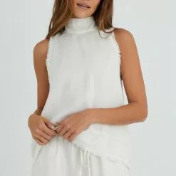 Bella Dahl Fray Tie Back Halter In Soft Sand