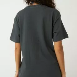 Daydreamer Aretha Franklin Daydreaming Weekend Tee New