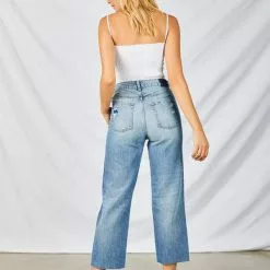 ÉTICA Denim Sustainable Tyler Ankle- Fleetwood 6 ÉTICA Denim Sustainable Tyler Ankle- Fleetwood