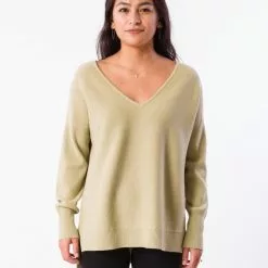 Kerisma Filipa "V" Top In Sage