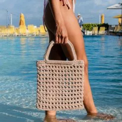 HEMLINE Woven Bag