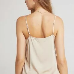 Bella Dahl Camisol In Soft Nude