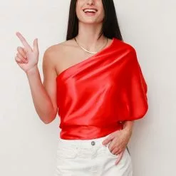 Hemline Fav New Silk Scarf Top In Red